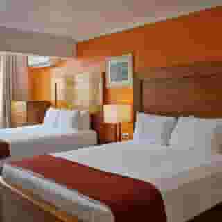 Pirate's Inn Hotel, 4 of 5