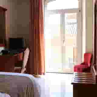 Reina Cristina, 1 of 5