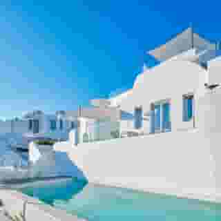 Canaves Sunday, 1 of 5