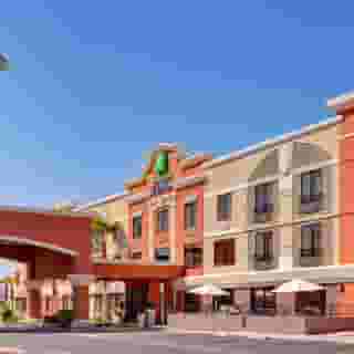 Holiday Inn Express & Suites Henderson, 5 of 5