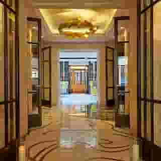 Le Burgundy Paris, 2 of 5