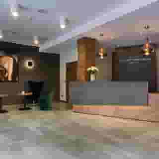 Ascot Premium, 1 of 5