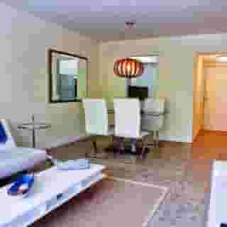 Coral Reef Suites Key Biscayne Mia, 5 of 5