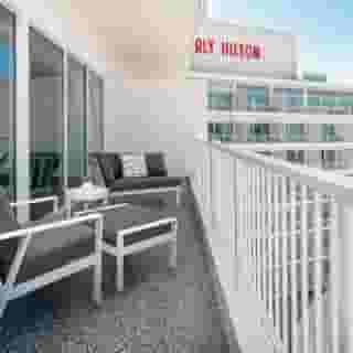 Beverly Hilton, 5 of 5