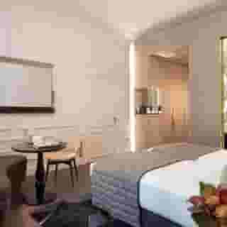 La Clef Champs-Elysees by The Crest Collection, 5 of 5