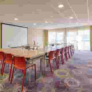 Kyriad Lyon Est - Saint Bonnet De Mure, 1 of 5