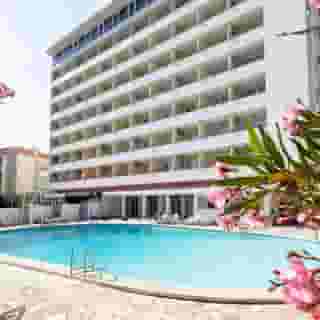 Carcavelos Beach Hotel, 1 of 5