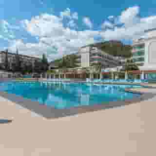 Dosinia Luxury Resort, 4 of 5