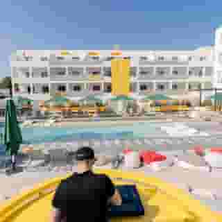 Ryans Lolas - Adults Only, 4 of 5