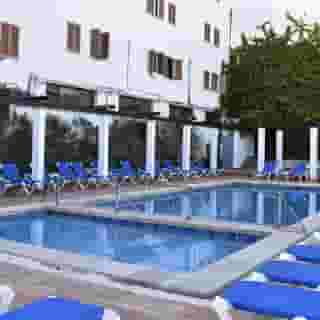 Arcos Playa Apartments, 2 of 5
