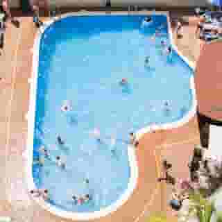 Villamarina Club, 3 of 5