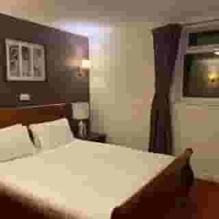 The Greyhound Hotel, 5 of 5