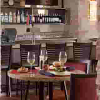 Embassy Suites by Hilton Nashville Airport, 1 of 5