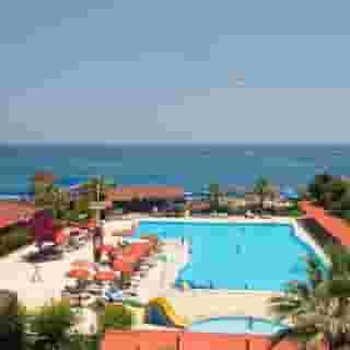 Sailors Beach Club, 3 of 5