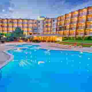 GHT Tossa Park Apartments, 1 of 5