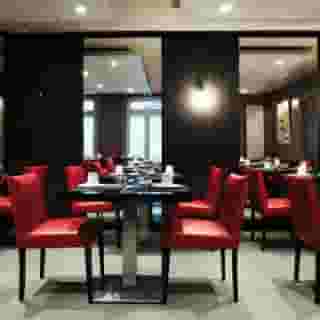 New Hotel Opera, 4 of 5