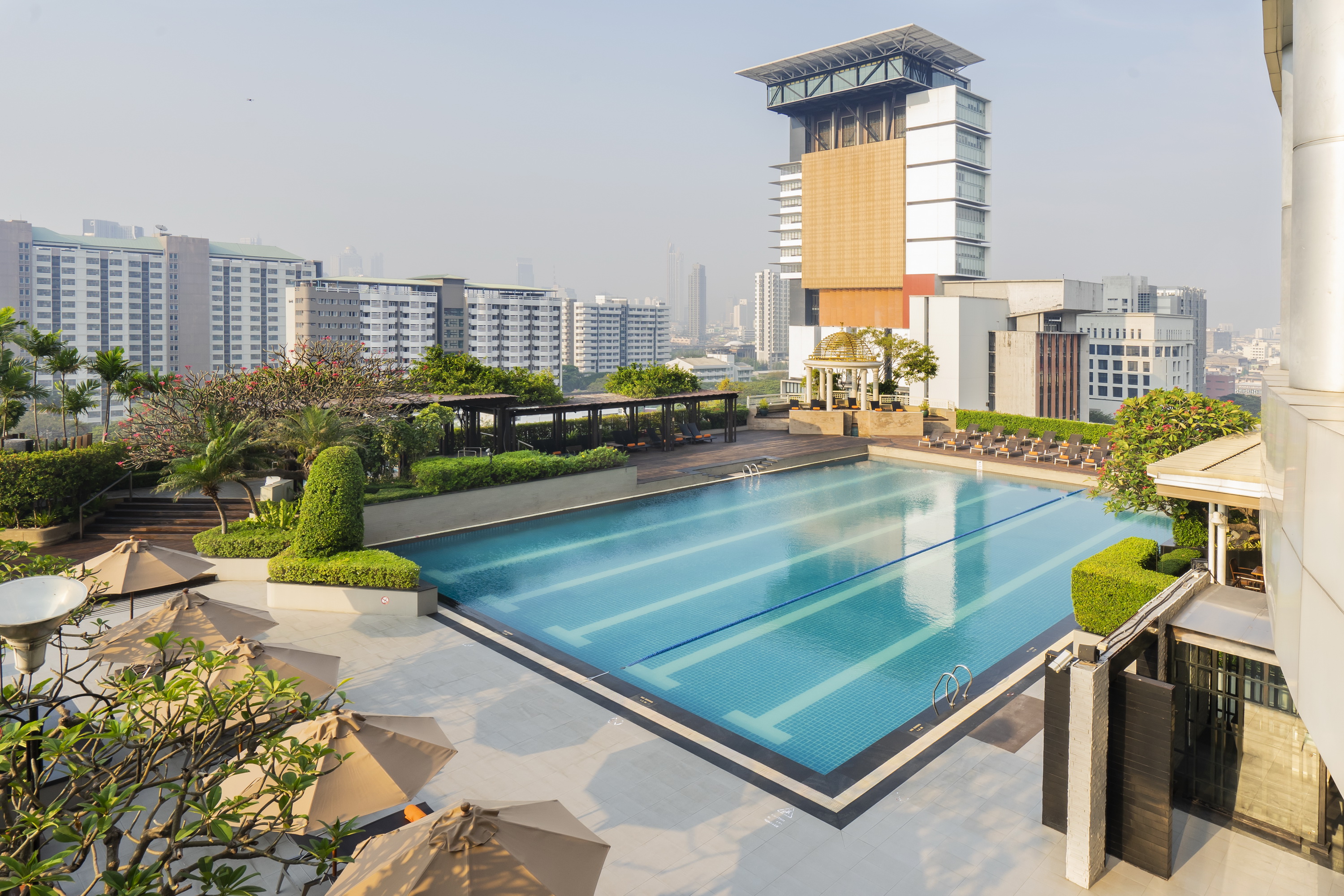 Pathumwan Princess, 3 of 5