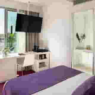 Allegro Barcelona, 2 of 5