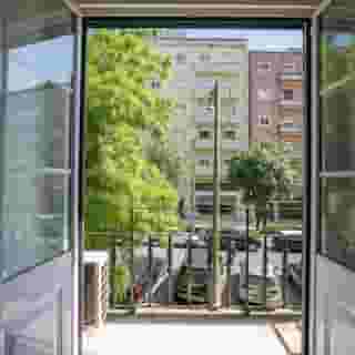 Home Out Rooms & Apartments, 2 of 5