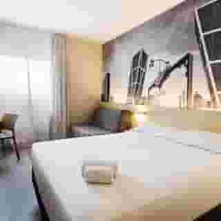 Express By Holiday Inn Madrid-Airport, 4 of 5