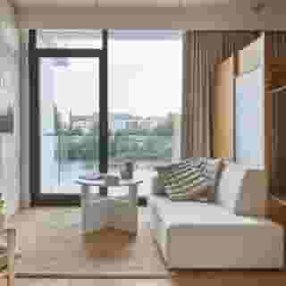 Locke at East Side Gallery, Friedrichshain, 5 of 5