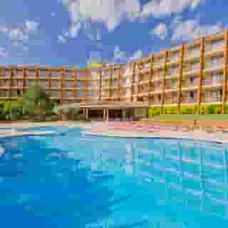 GHT Tossa Park Apartments, 3 of 5