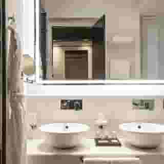 Corso 281 Luxury Suites, 4 of 5