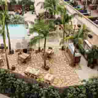 Custom Hotel, 4 of 5