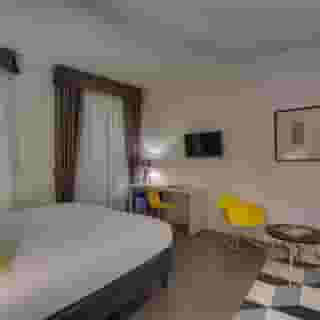 Navona Theatre Hotel, 2 of 5