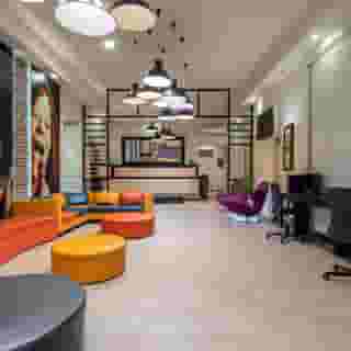 Full Moon Budapest, 5 of 5