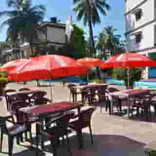 Maizons Lake View, 4 of 5