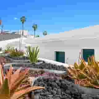 Laguna Apartments, 5 of 5