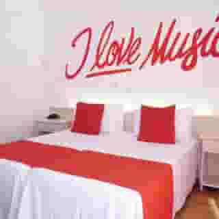 Lloret Vibe Affiliated by Fergus, 2 of 5