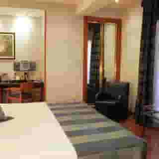 Best Western Premier Dante, 2 of 5