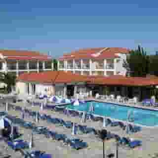 Village Inn Studios and Apartments, 1 of 5