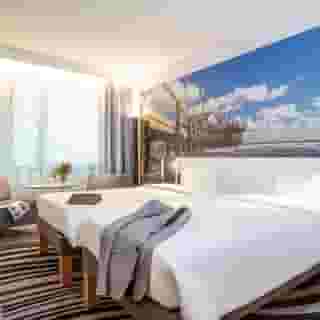 Novotel Hamburg City Alster, 1 of 5