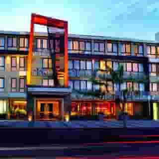100 Sunset Hotel and Ballroom, 6 of 6