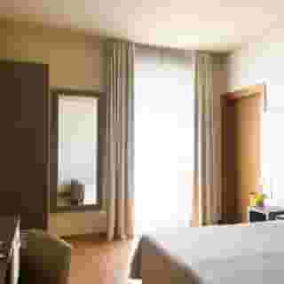 Hotel Meeting, 6 of 6