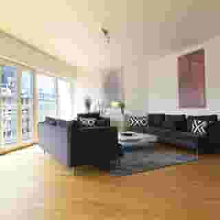 Victoria Apartments, 4 of 5