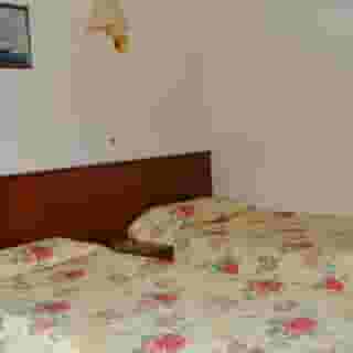 Bella Dolores, 4 of 5