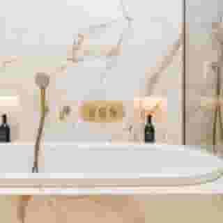 Madison Hotel, 2 of 5