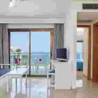 Nereida Aparthotel, 3 of 5