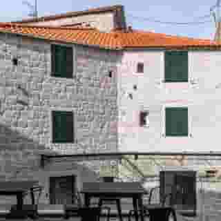 Historic Plaza Varos Split, 2 of 5