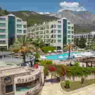 Grand Ring Hotel, 2 of 5