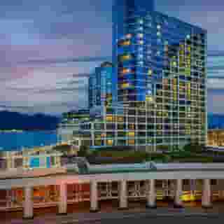 Fairmont Waterfront, 2 of 5