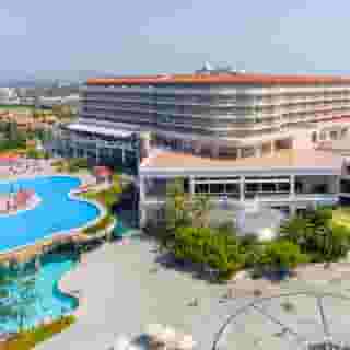 Starlight Resort Hotel, 2 of 5