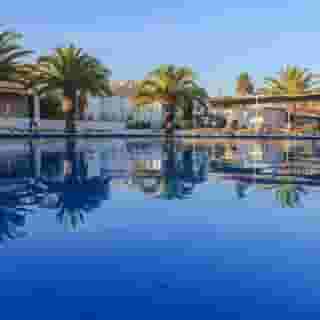 Golden Club Cabanas, 1 of 5