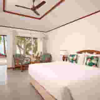 Villa Park, Sun Island, 4 of 5