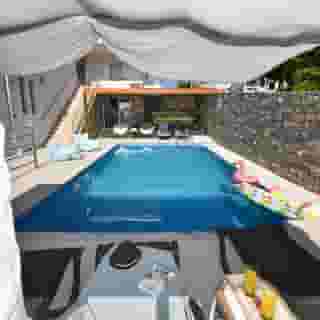 Asteri Suites, 3 of 5