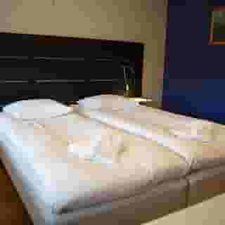 Spoton Hostel Sportsbar, 1 of 5